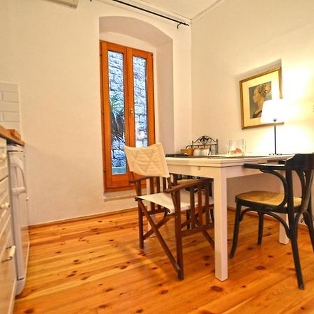 Leko Old Town Apartment 로비니 외부 사진