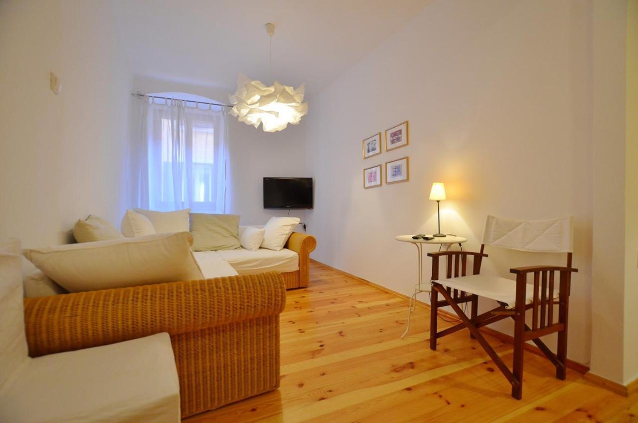 Leko Old Town Apartment 로비니 외부 사진